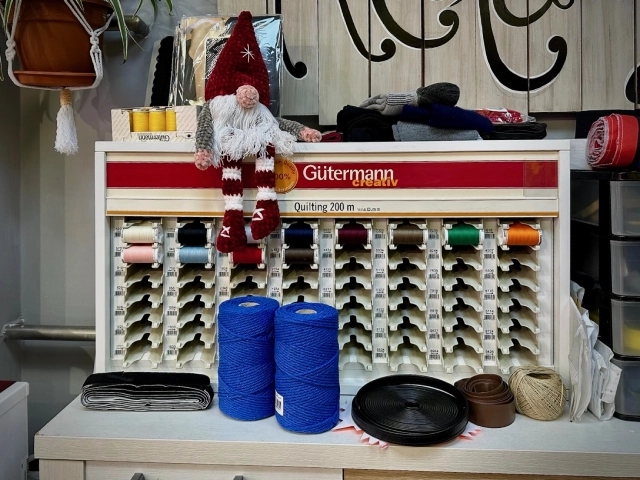 hilos en una merceria de arganzuela